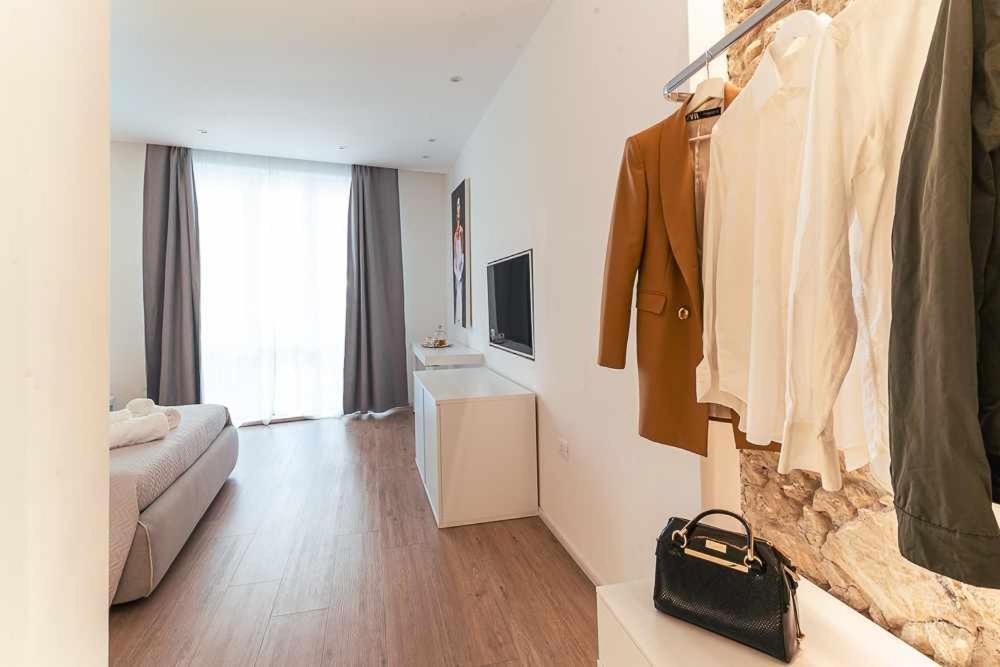 Ceo Luxury Di 2* Cagliari